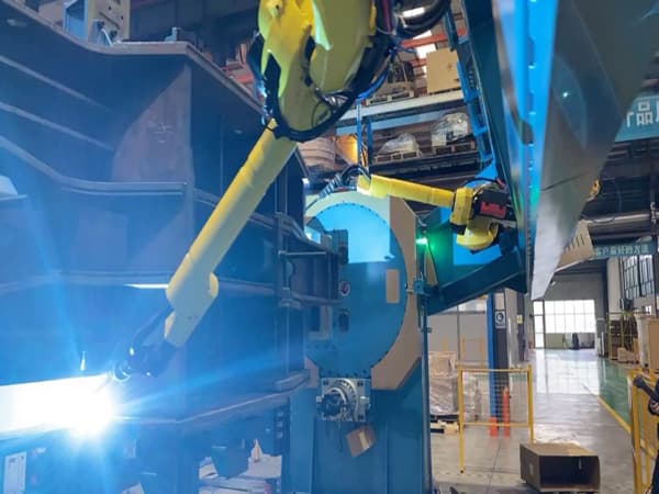 發(fā)那科焊接機(jī)器人常見故障及解決方法